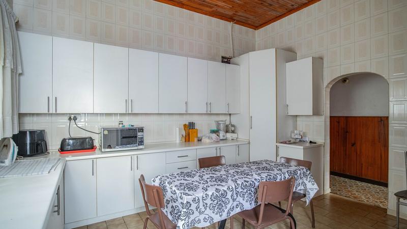 6 Bedroom Property for Sale in Salt River Western Cape